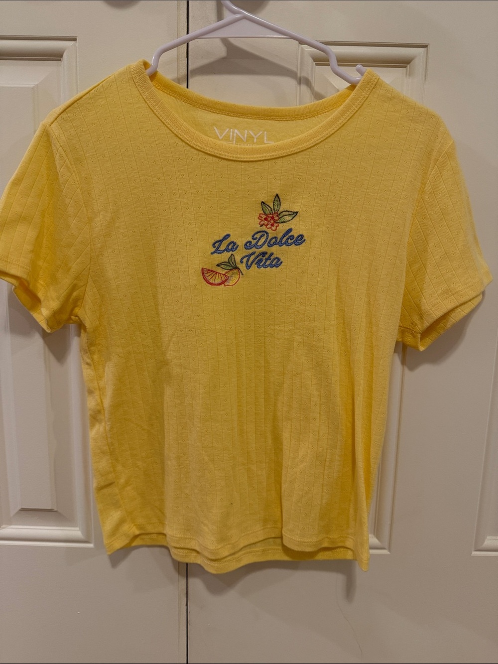 Vinyl Threads Yellow 'La Dolce Vita' Embroidered Tee
